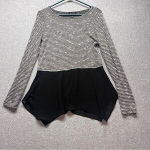 A. Byer Color Block Tunic Top Semi‎ Sheer Black Silver size M